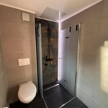 Am Spatzennest 4 *
